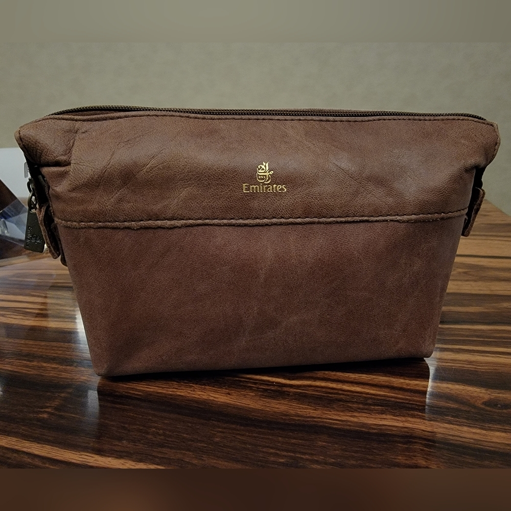 NEW Emirates First Class Leather Amenity Kit